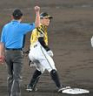 　４回、二塁でアウトになる豊田（撮影・飯室逸平）