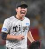 　６回、好リリーフを見せた畠（撮影・飯室逸平）