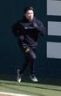 　外野でランニングをする石井（撮影・坂部計介）
