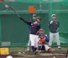 　打撃練習する佐藤輝（撮影・金田祐二）