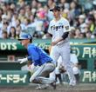 ８回、度会に２点適時打を許す大竹（撮影・田中太一）
