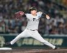 ６回、力投する門別（撮影・山口登）