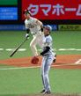 １回、才木は栗原に先制２ランを許す（撮影・山口登）