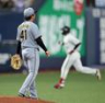 １回、村上は紅林にソロを許し、二者連続で被弾する（撮影・山口登）