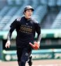 　ノックを受ける才木（撮影・田中太一）