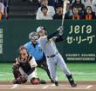 　１回、左越えに先制ソロを放つ森下（撮影・佐々木彰尚）