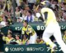　９回、森下の同点犠飛で負けが消えた才木（撮影・田中太一）