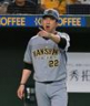 １回、巨人ベンチに怒りをぶつける藤川監督（撮影・堀内翔）