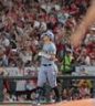 　８回、遊ゴロに倒れた佐藤輝（撮影・西田忠信）