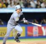 　３回、右前に２点打を放つ森下（撮影・西岡正）