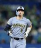 ５回、２ランを放ちベースを回る佐藤輝（撮影・山口登）
