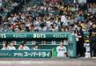 　広島に負け、悔しさをにじませる（右から）藤川監督、立石、熊谷（撮影・田中太一）