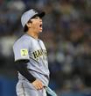 　６回、エンカーナシオンを三振に仕留め吠える村上（撮影・田中太一）