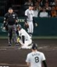 ３回、森下は大山の左飛で本塁を狙うもタッチアウトになる（撮影・山口登）