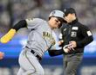 　４回、大山の適時打で本塁へ走る森下（撮影・田中太一）