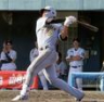 　９回、左前打を放つ立石（撮影・河西俊輔）