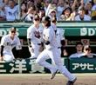 　１回、同点打を放つ大山（撮影・田中太一）