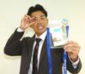 　「内藤ポーズ」を決める東京ガス・越川（撮影・中島達哉）